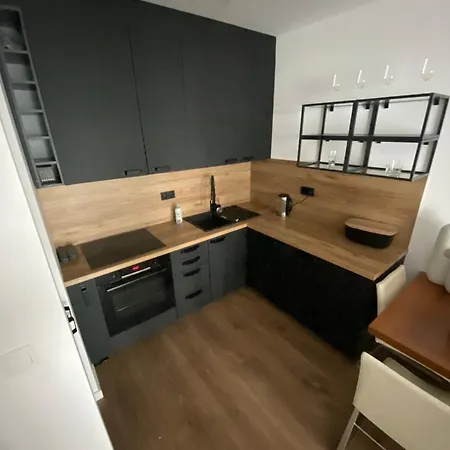 Apartment Kirti *