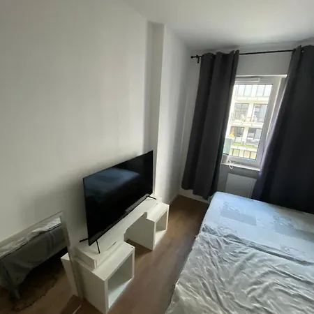 Apartmán Kirti Varšava